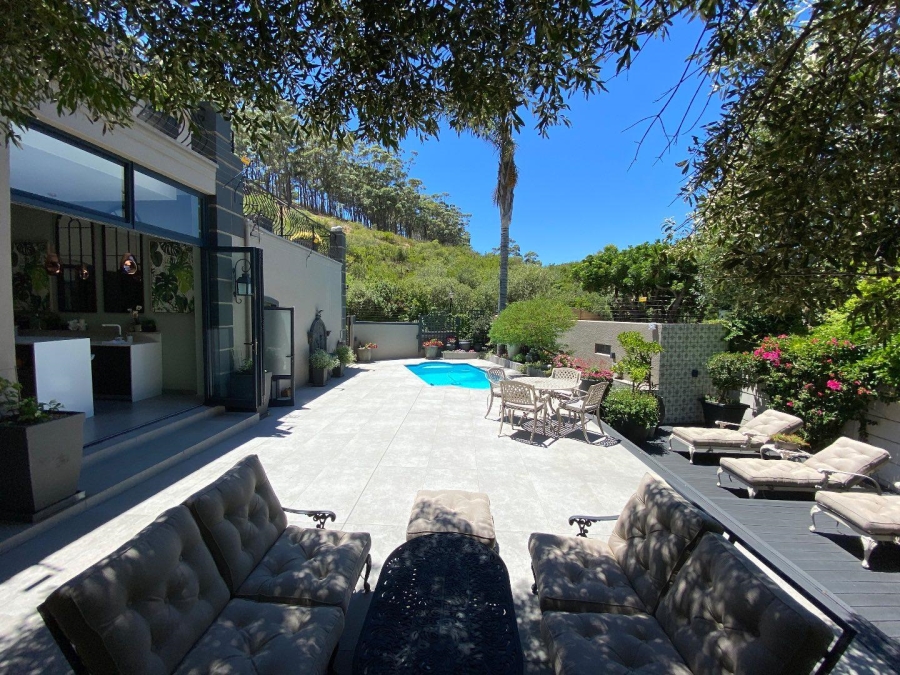 4 Bedroom Property for Sale in Tamboerskloof Western Cape